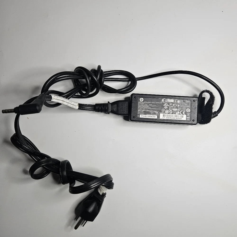 HP Adapter Charger HSTNN CA18